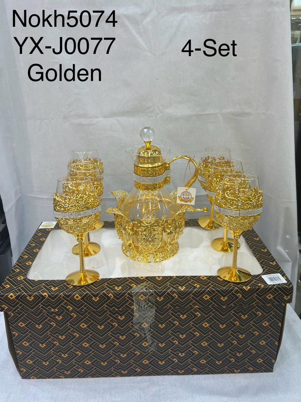 Golden water set with stonework high quality fancy crockery