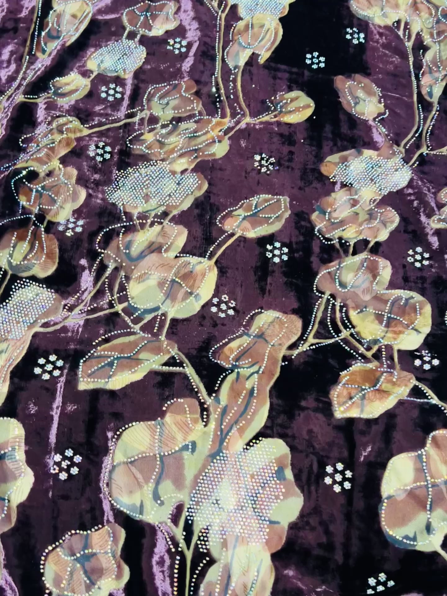 Velvet palachi front with stone work